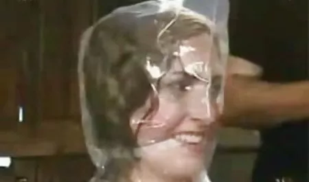 دختر دستی سکس من و مامان دوستم