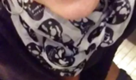 نوجوان داستان سكس حشري سکسی توسط دوست پسرش لعنتی می شود