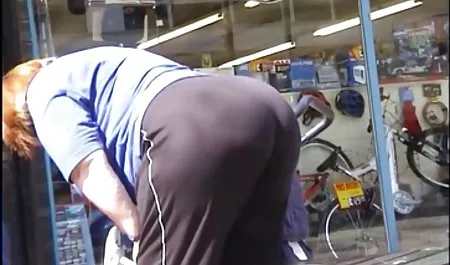 گره خورده و در نایلونهایش گره خورده داستان سكس خانوادگي است